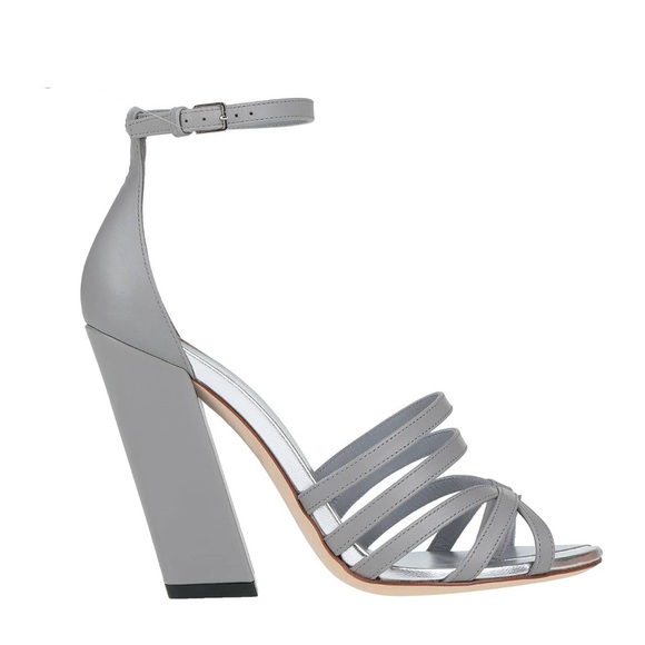Burberry gray sandal - Picture 1 of 4